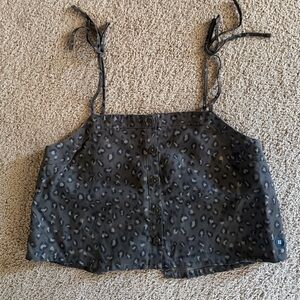 NWT Abercrombie & Fitch crop top